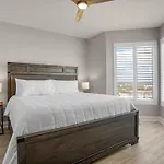 Jade East Towers 1450 By Newman-Dailey