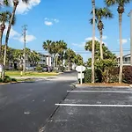Grand Caribbean East, Beach View, Nearby Beach Access