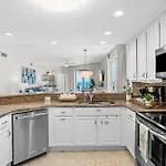 Sterling Sands 214 - 2 Bedroom By Newman-Dailey