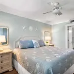 Holiday Surf And Racquet Unit 406