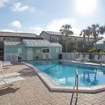 Perfect Condo Getaway To The Beach