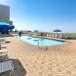 Destin On The Gulf 304-By Holiday Isle Properties