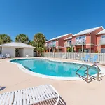 5 Min Walk To Beach, Sparkling Pool, Mins To Shops &Outlet! 13
