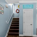 Day Dreamer- Pet Friendly