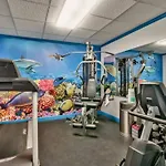 Fun Cozy Beach Retreat! Steps To Beach, Heated Pool & Pickleball