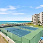 Holiday Surf And Racquet Unit 318