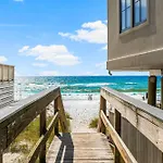 Claire De Lune With Private Beach Access