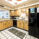 Shoreline Towers 3074