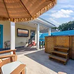 Private Beach Access, Fenced Yard & Pet Friendly, Pool, Cabana Life Beach House