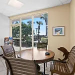 The Crescent 207