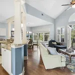 Turnberry 8546