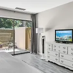 Beachwalk Villa 5074