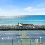 Holiday Surf And Racquet Unit 414
