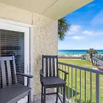 Holiday Surf And Racquet Unit 218
