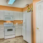 4 A, Three Bedroom Townhome