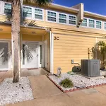 3 C, Three Bedroom Townhome