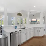 Turnberry 8516