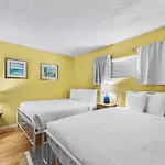 Holiday Surf And Racquet Unit 317