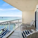 Holiday Surf And Racquet Unit 709