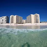 Lovely Townhome - Shoreline Towers Walk Beach Pool