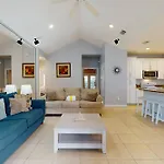 2 Bed 2 Bath Vacation Home In Destin