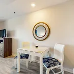Sandestin Luau 6525