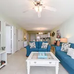Pelican Beach Resort 2016