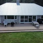 Hidden Gem With New Patio And Private Dock