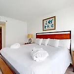 Beachside II 4329