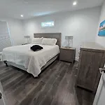 Newly Listed Cottage Retreat
