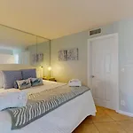 Beachside II 4261