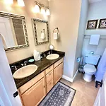 5128 Beachwalk
