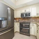 Ariel Dunes I- 2101 - 1571211