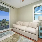Ariel Dunes I- 2101 - 1571211