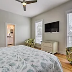 Spacious Miramar Beach Cottage With Beach Access!