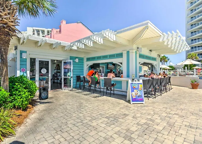 Classy Resort Condo With Balcony Walk To Beach