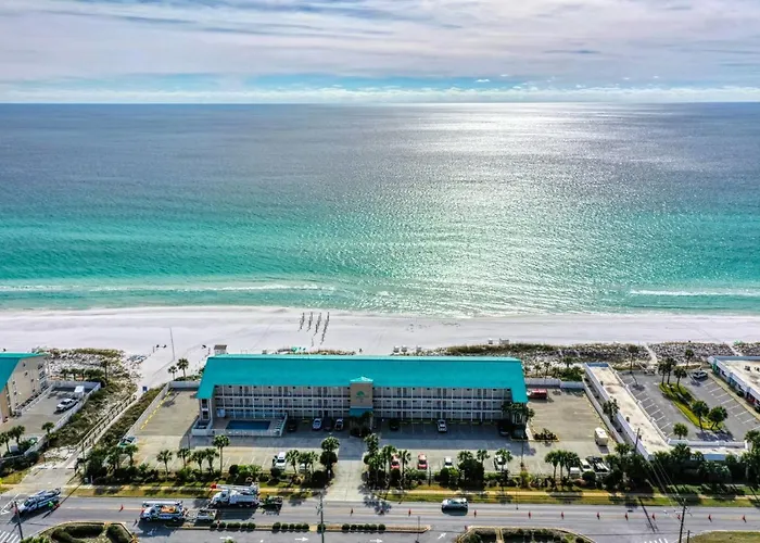 Ground Floor Gulf Front Oasis On Crystal Beach