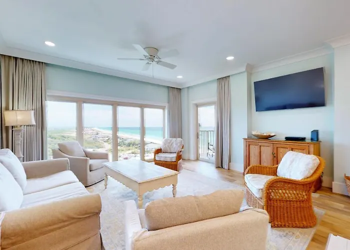Beach Manor 1005
