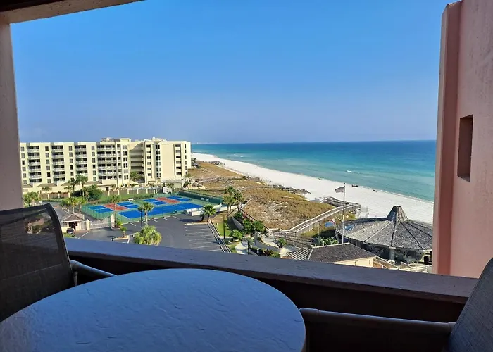Penthouse At Jetty East 613B 2/2