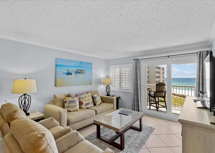 Holiday Surf And Racquet Unit 508