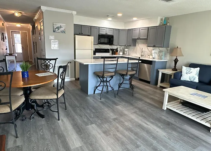 9 A, One Bedroom Condo