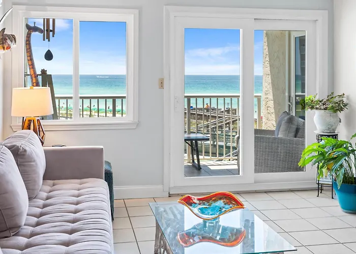 Holiday Surf And Racquet Unit 305