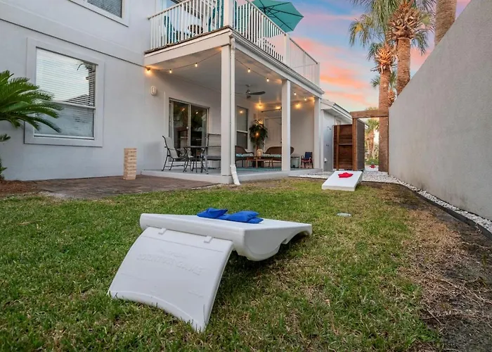Seahorse Shores - Games, Private Beach Access, Pool, Lake, Boardwalk, Near Destin Fun