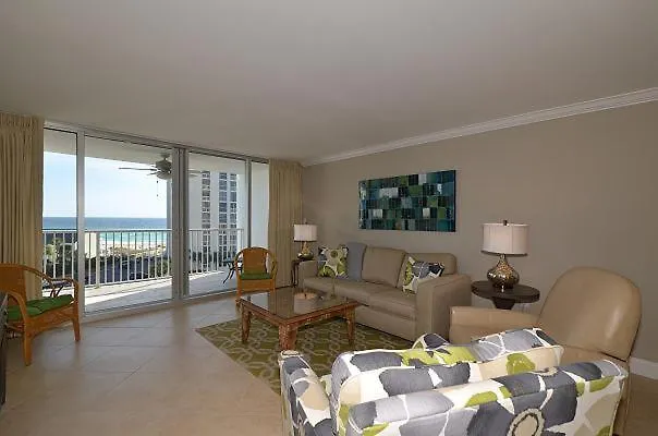 3064 - Shoreline Towers Free Beach Setup Included!