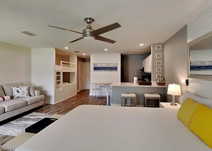 Sandpiper Cove 8242
