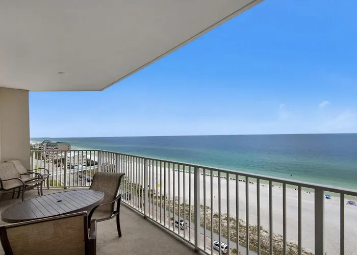 Beauty And The Beach! Heart Of Miramar