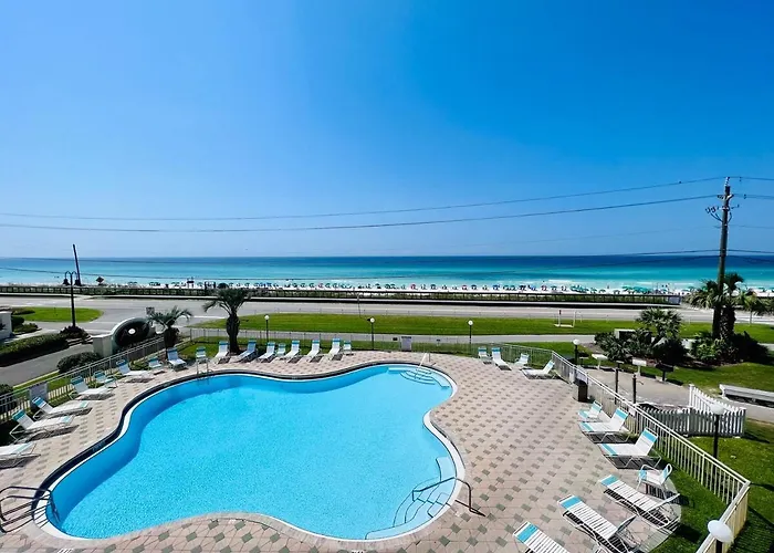 Pet Friendly Gulf Front Oasis With Beach Service