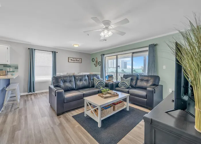 Beach Bella-Quiet 3Br-3 Min Walk To The Beach