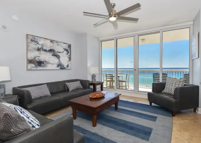 Silver Beach Towers E702