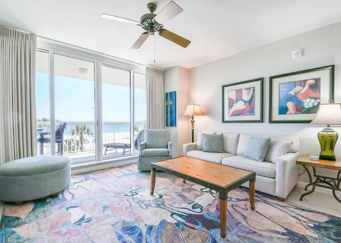 Silver Beach Towers W305